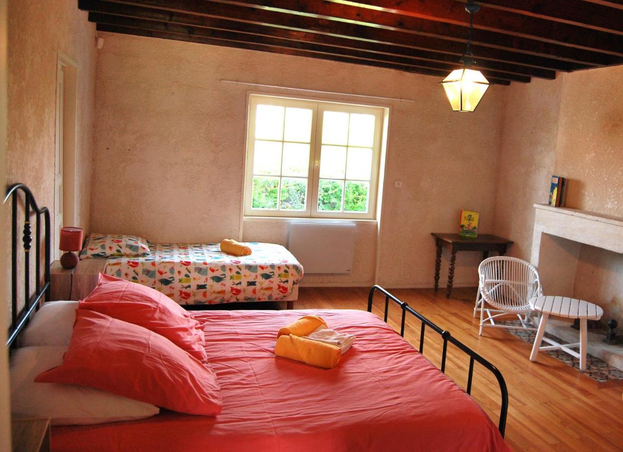 Logis De Chenac - Chambres Et Table D'Hotes Chenac Saint Seurin d'Uzet Dış mekan fotoğraf